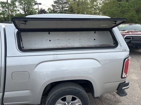 Used 2018 GMC Canyon SLE w/ SLE Convenience Package RWD image 22