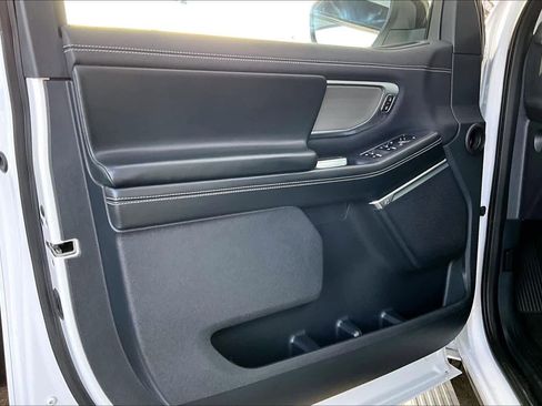 Used 2025 Ford Expedition Max Platinum image 22