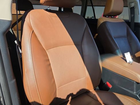 Used 2017 Subaru Outback 3.6R Touring image 35