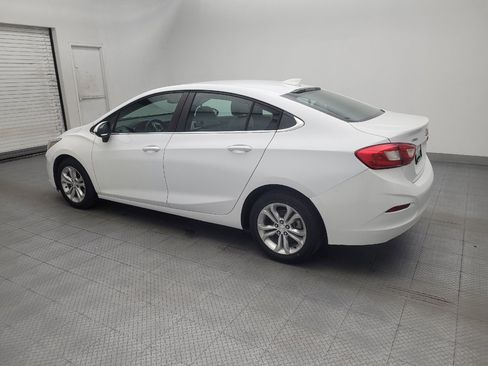 Used 2019 Chevrolet Cruze LT FWD image 3