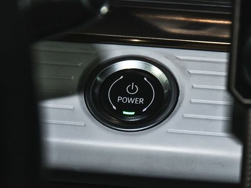 Used 2024 GMC Hummer EV 3X image 27