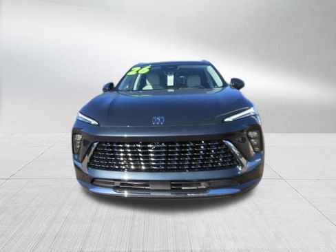 New 2026 Buick Envision Avenir image 3