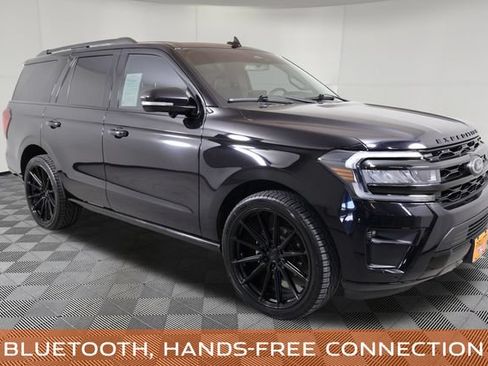 Used 2023 Ford Expedition Limited RWD image 4