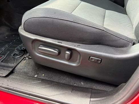 Used 2023 Toyota Tacoma TRD Sport w/ Technology Package AWD/4WD image 14