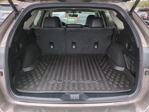 Used 2022 Subaru Outback Limited image 13