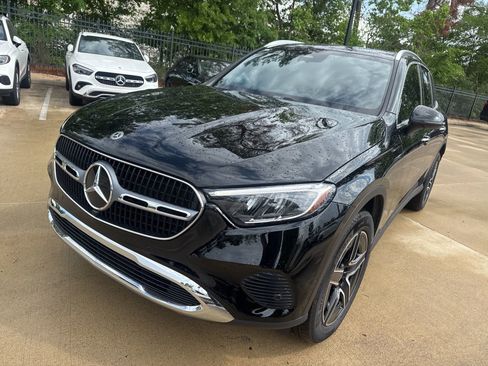 Certified 2026 Mercedes-Benz GLC 300 image 8