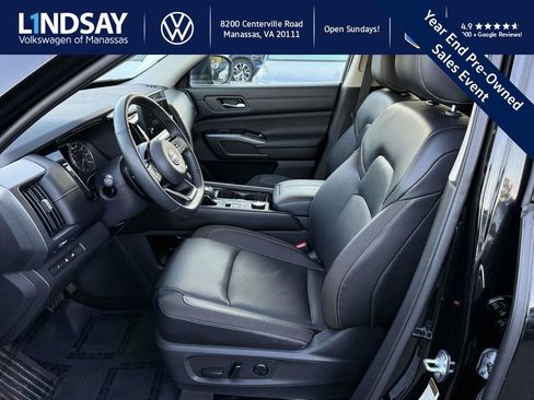 Used 2022 Nissan Pathfinder SL image 11