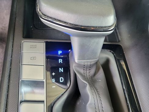 Used 2025 Hyundai Elantra SEL FWD image 7