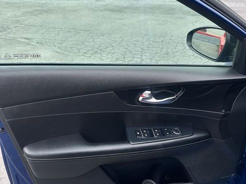 Used 2021 Kia Forte GT-Line image 22