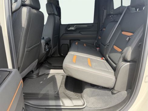New 2026 GMC Sierra 2500 AT4 w/ AT4 Premium Plus Package AWD/4WD image 21