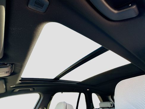 Used 2026 BMW X5 sDrive40i w/ Climate Comfort Package image 15