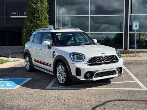 Used 2024 MINI Cooper Countryman S w/ Storage Package AWD/4WD image 1