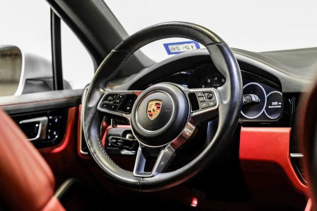 Used 2019 Porsche Cayenne AWD/4WD image 19