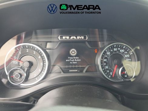 Used 2022 RAM 1500 Big Horn w/ Trailer Tow Group AWD/4WD image 6