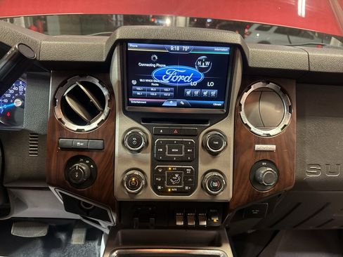 Used 2015 Ford F250 Lariat w/ Chrome Package AWD/4WD image 19