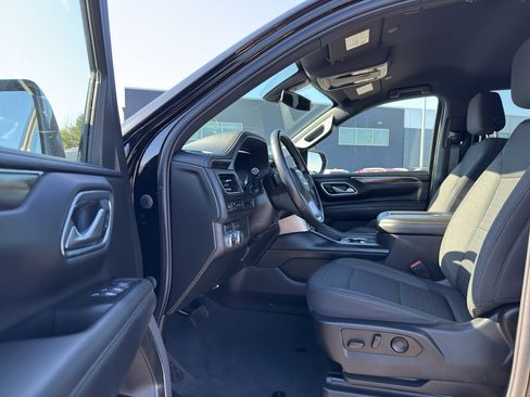 Used 2022 GMC Yukon SLE w/ Gmc Pro Safety Plus Package image 11