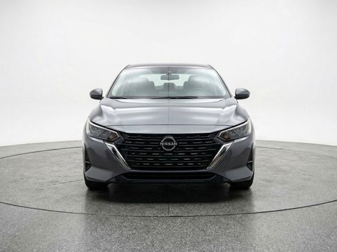 Used 2025 Nissan Sentra SV FWD image 2