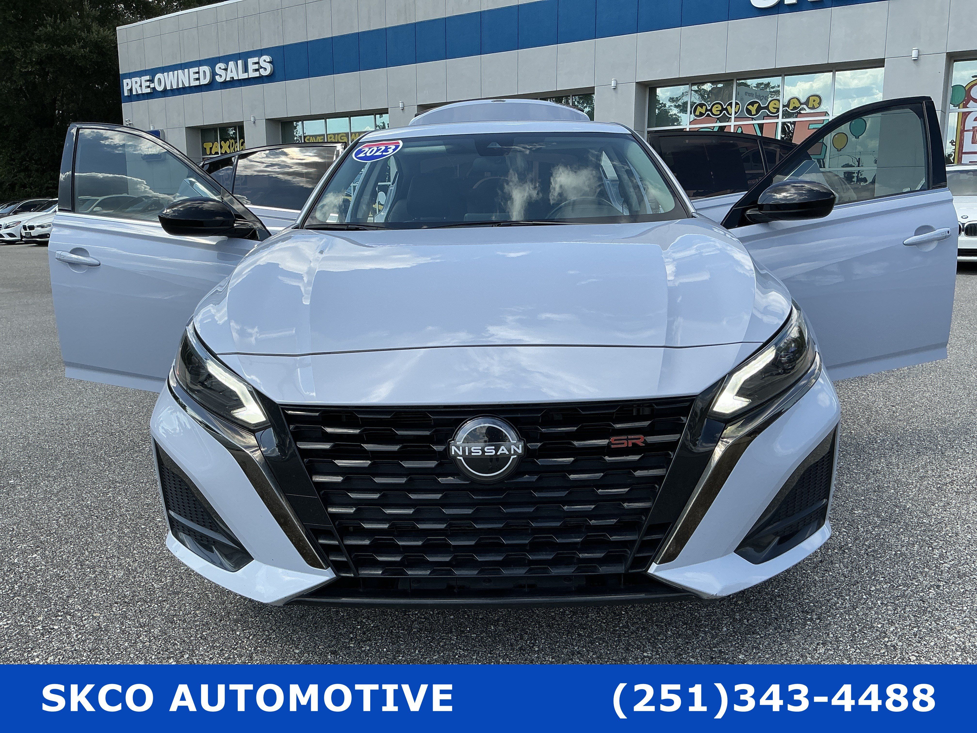 Used 2023 Nissan Altima 2.5 SR AWD/4WD image 29