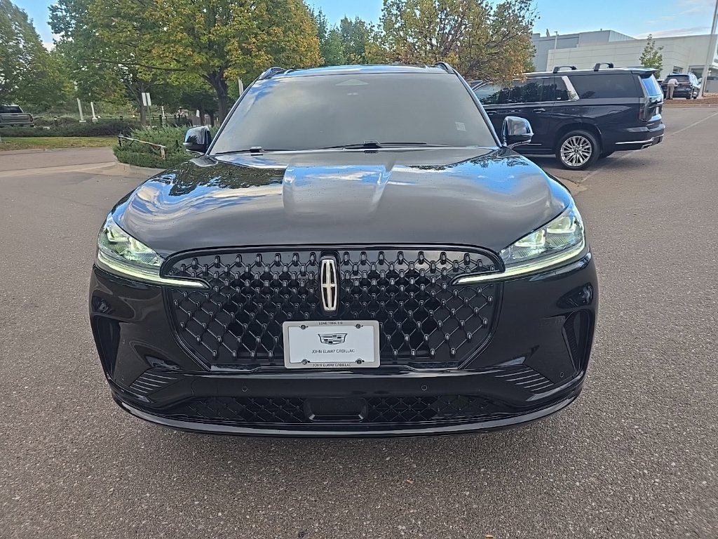 Used 2025 Lincoln Aviator Black Label w/ Jet Appearance Package AWD/4WD image 8