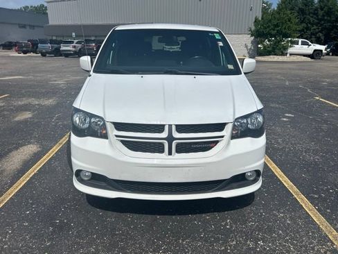 Used 2019 Dodge Grand Caravan GT FWD image 6