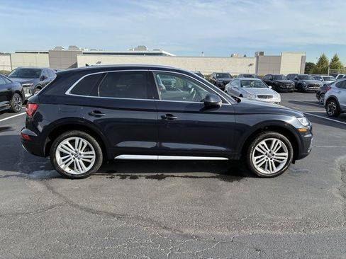 Used 2018 Audi Q5 2.0T Premium Plus w/ Premium Plus Package AWD/4WD image 4