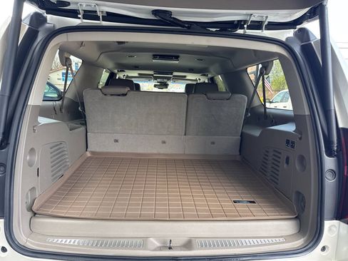 Used 2015 Chevrolet Suburban LTZ AWD/4WD image 26