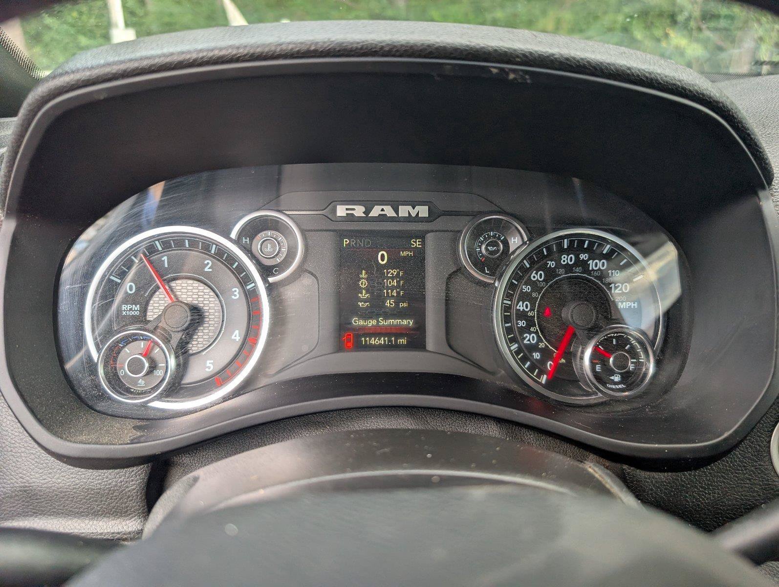 Used 2024 RAM 2500 Tradesman w/ Chrome Appearance Group AWD/4WD image 31