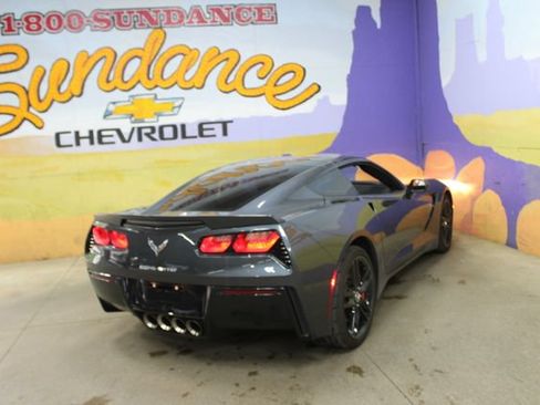 Used 2014 Chevrolet Corvette Stingray Coupe RWD image 8