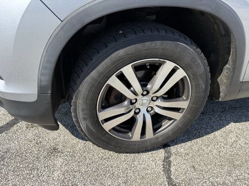 Used 2017 Honda Pilot EX-L image 11