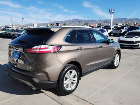 Used 2019 Ford Edge SEL w/ Equipment Group 201A image 5