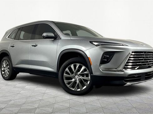 New 2026 Buick Enclave Preferred image 2