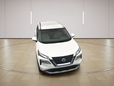 Certified 2023 Nissan Rogue SV FWD image 30