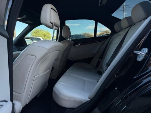 Used 2009 Mercedes-Benz C 350 Sport image 43