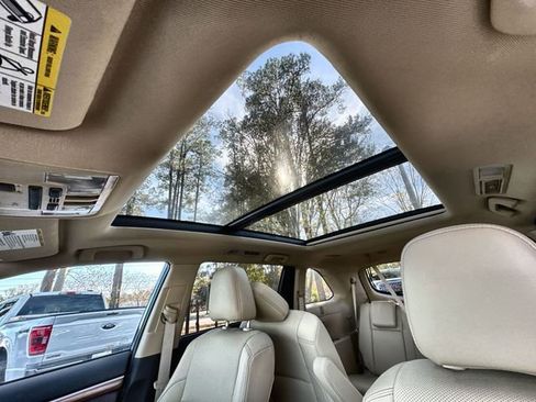 Used 2019 Toyota Highlander Limited Platinum image 30