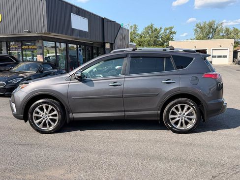 Used 2018 Toyota RAV4 Limited w/ Advanced Technology Package AWD/4WD image 8