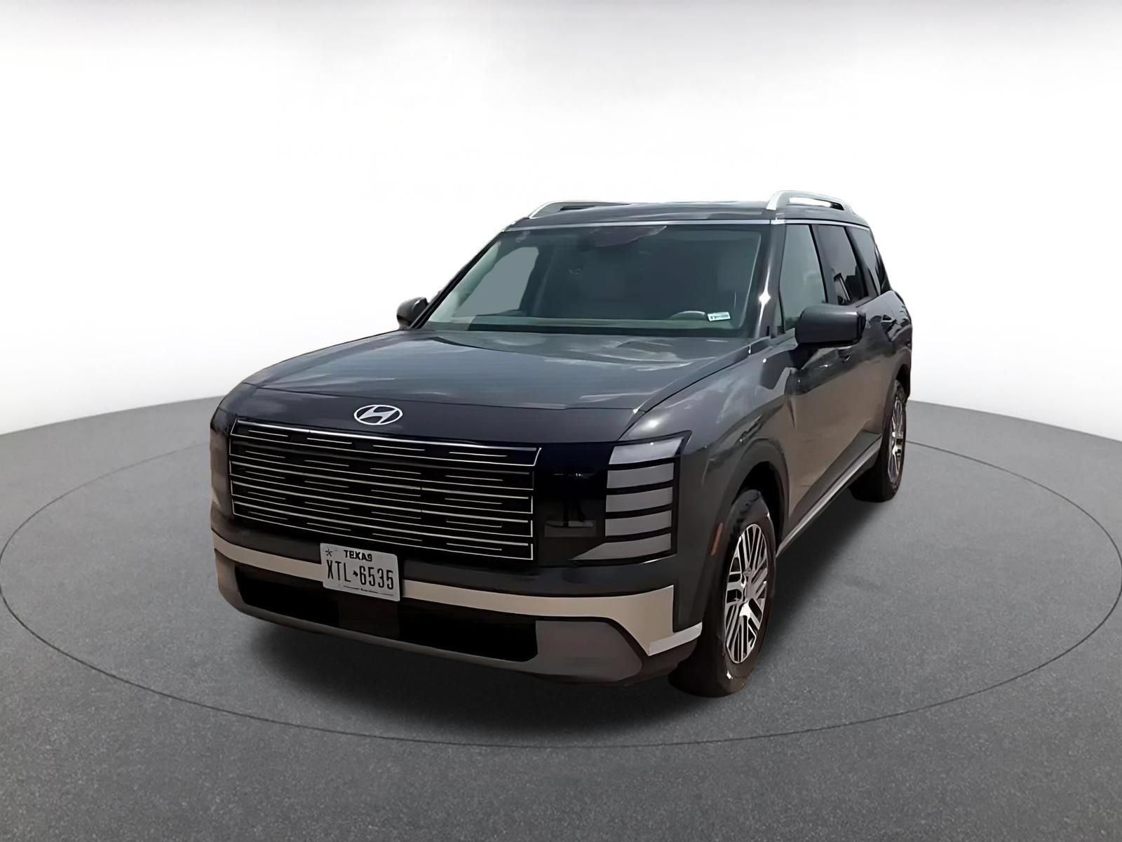 Used 2026 Hyundai Palisade SEL FWD image 6