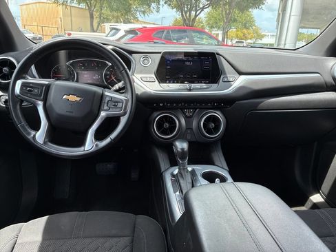 Used 2020 Chevrolet Blazer LT FWD image 17