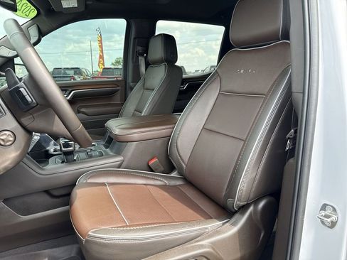Used 2024 GMC Sierra 1500 Denali AWD/4WD image 21