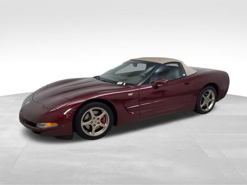 Used 2003 Chevrolet Corvette Convertible w/ Preferred Equipment Group1 RWD image 5