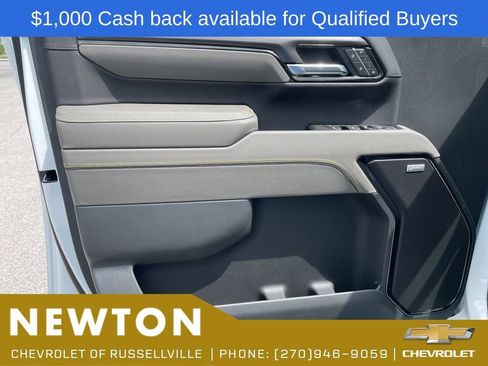 New 2026 Chevrolet Silverado 2500 ZR2 AWD/4WD image 5