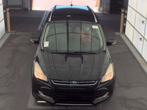 Used 2014 Ford Escape Titanium FWD image 2