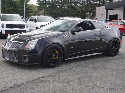 Used 2011 Cadillac CTS V RWD image 7