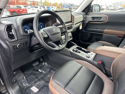 New 2025 Ford Bronco Sport Outer Banks w/ Outer Banks Tech Package+ image 9