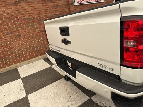 Used 2018 Chevrolet Silverado 1500 LT w/ All Star Edition AWD/4WD image 12