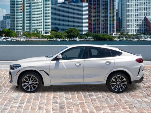 Used 2022 BMW X6 xDrive40i w/ M Sport Package AWD/4WD image 8