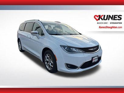 Used 2018 Chrysler Pacifica Limited