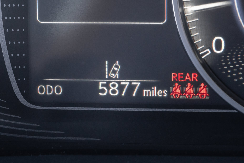 Used 2025 Lexus ES 350 w/ Premium Package FWD image 28