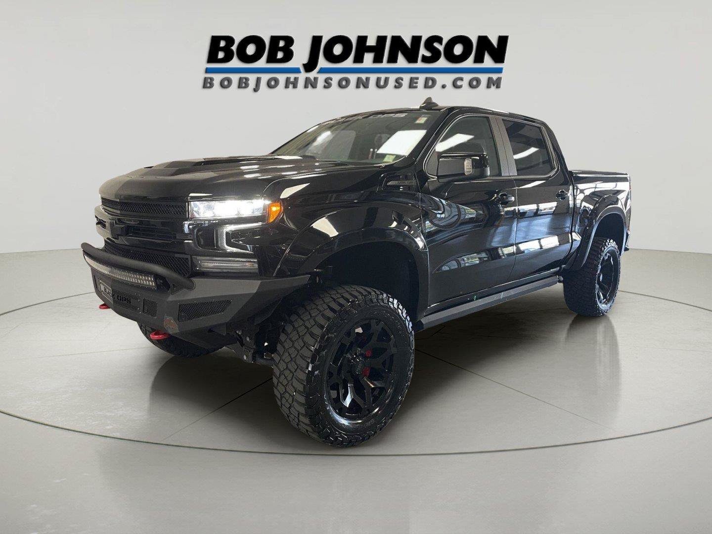 Used 2022 Chevrolet Silverado 1500 RST w/ Safety Package AWD/4WD image 3