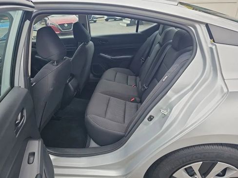 Used 2023 Nissan Altima 2.5 S image 14