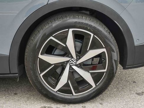 Used 2023 Volkswagen ID.4 S RWD image 11